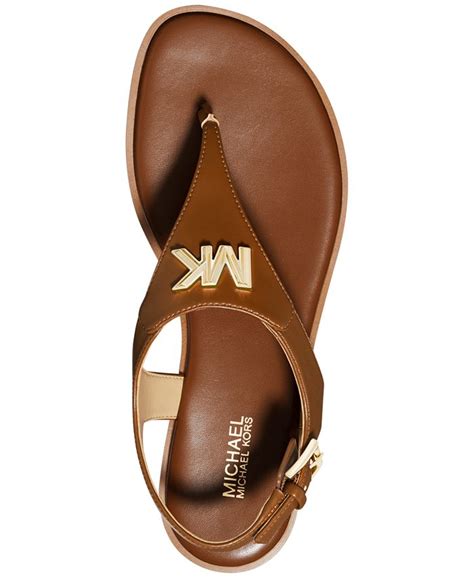 women's jilly flat sandals.